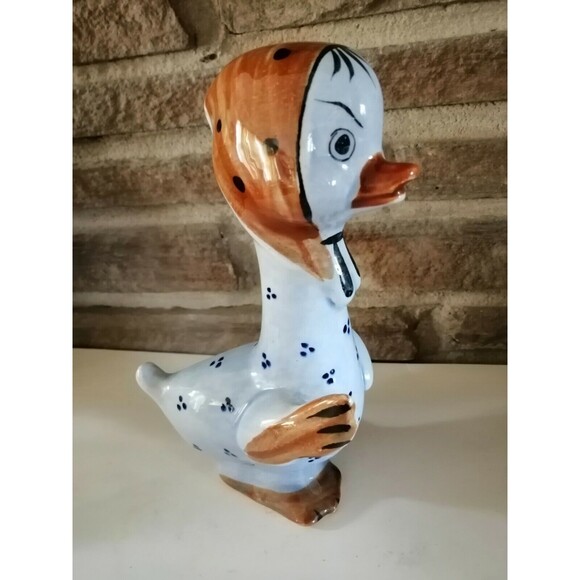 Vintage Tonala pottery Duck; Artist signed, Mexico Hand Painted 8" - Picture 3 of 7